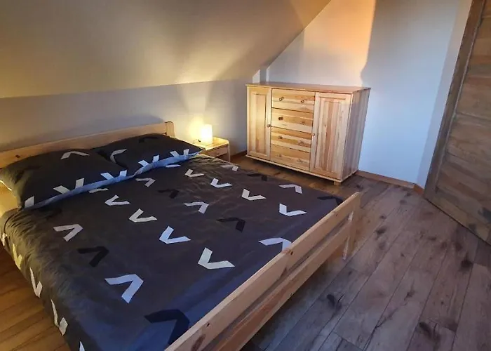 I Mierzeja * シュトゥトボ