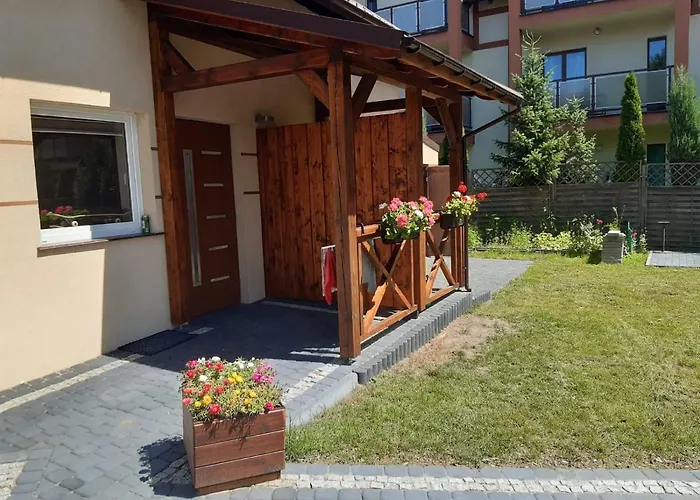 I Mierzeja アパート シュトゥトボ