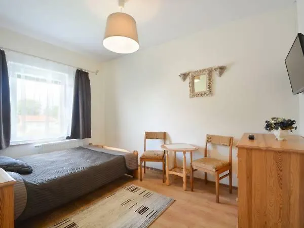 I Mierzeja * シュトゥトボ