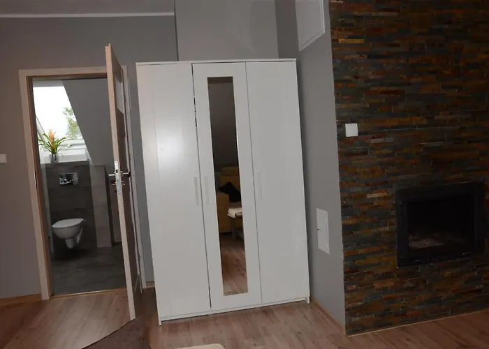 I Mierzeja アパート シュトゥトボ